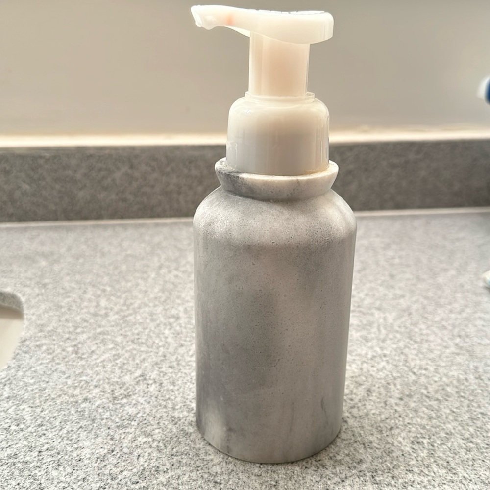 Retired Bath & Body Marble Soap Dispenser